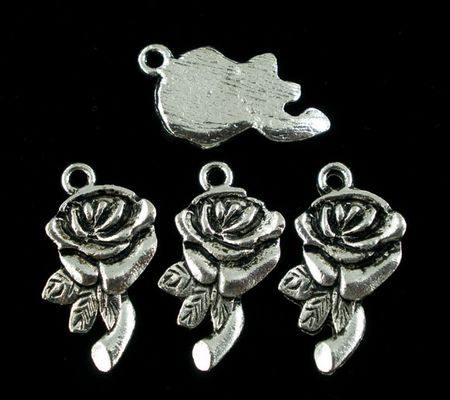 1x Bedel Roosje aan tak Donker Zilver