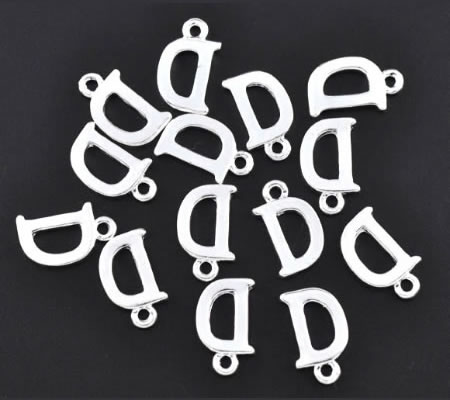 1x Bedel lichtzilver - letter "D"