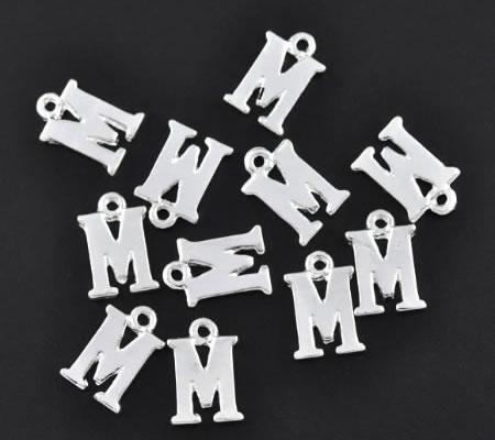 1x Bedel lichtzilver - letter "M"