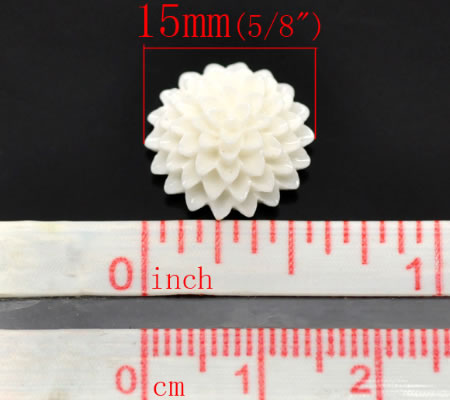 1x Cabochon chrysant Gebroken wit