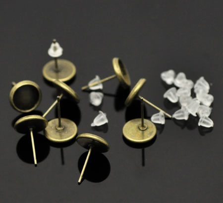 1 Paar cabochon stekertjes brons 8 mm