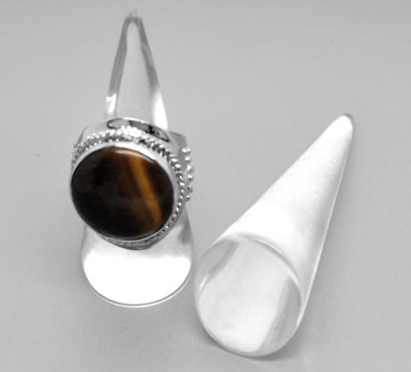 1x Standaardje voor ringen Zwart