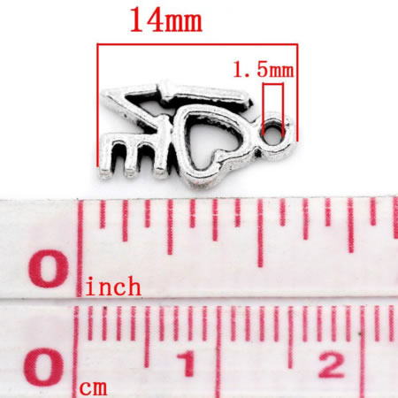 1x Klein "Love" Antiek/donker zilver bedeltje