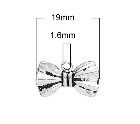 1x Bedeltje Strikje Donker Zilver
