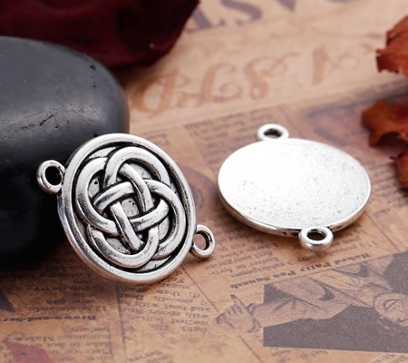 1x Connector Celtic Knot Donker Zilver