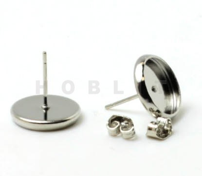 1 paar oorstekertjes cabochon plakvlak  donker zilver