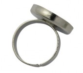 1x Donker Zilveren Cabochon Ring