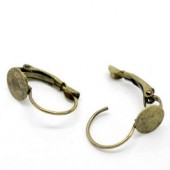 1 paar Oorbelhaakjes met plakvlak brons