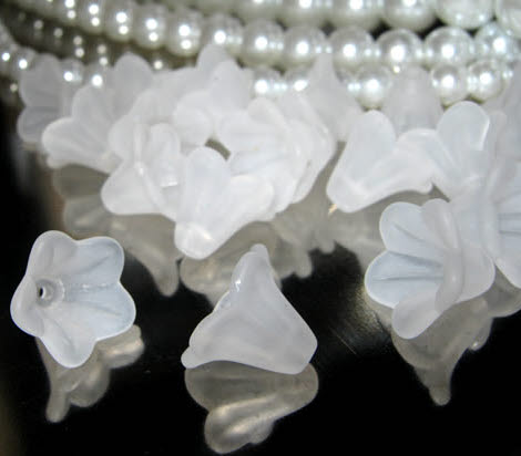 50x Frosted bloemen kelkje Wit