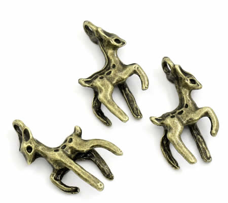 1x Bedeltje Hertje Brons 23 x 13 mm