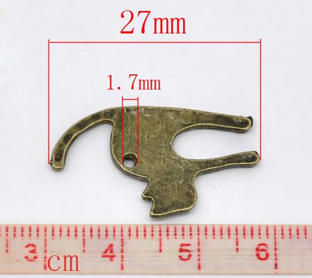 1x Bedeltje Kat Brons 27 x 17 mm