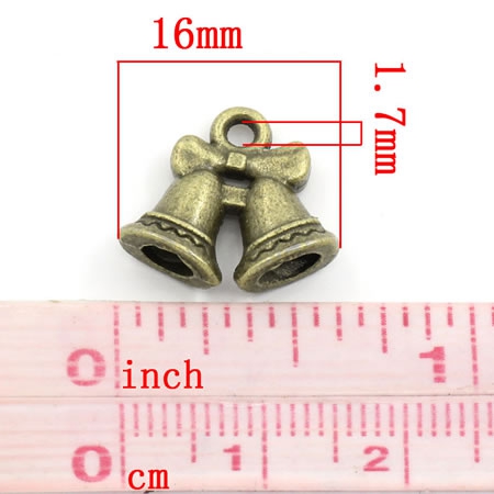 1x Klein Bedeltje Kerstklokje brons 3D