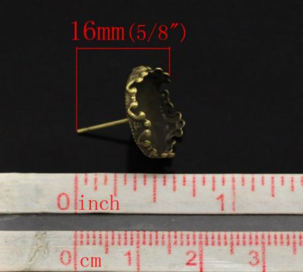 1 Paar cabochon stekertjes Brons / filigrain