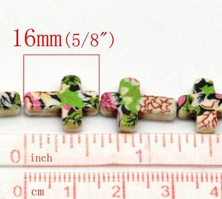 1x Gekleurd Howliet kraal kruisje