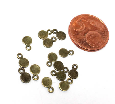20 stuks mini bedeltjes brons 5 x 8 mm