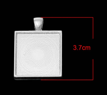 1x Bedelhanger Lichtzilver Vierkant